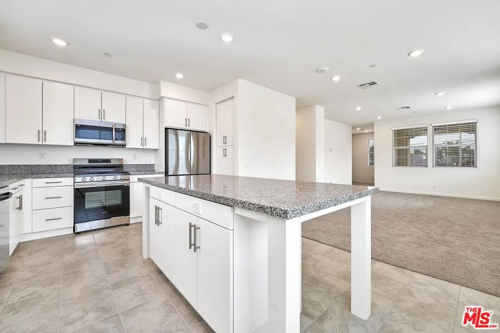 14168 Bay Street, La Mirada, California 90638 home-pic-13